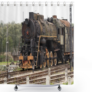 Personality  Old Vintage Train Shower Curtains