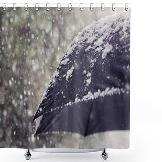 Personality  Snow Flakes Falling On A Black Umbrella Concept For Bad Weather, Winter Or Snowing Blizzard Shower Curtains