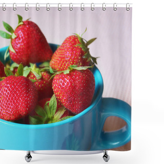 Personality  Fresh Strawberries In A Cup, Healthy Fruit Snack Shower Curtains