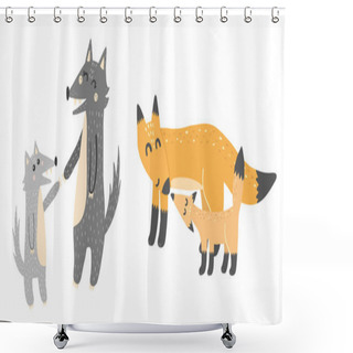 Personality  Super Cute Mothers And Babies - Wolves And Foxes Shower Curtains
