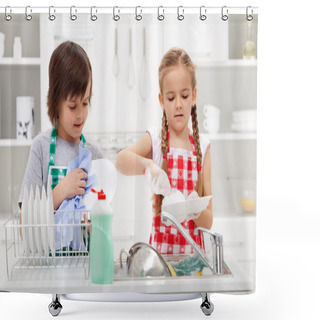 Personality  Kids Washing The Dishes In The Kitchen Shower Curtains