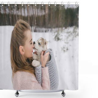 Personality  Puppy Shower Curtains