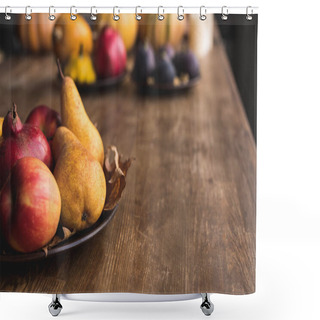 Personality  Ripe Autumn Fruits On Table Shower Curtains