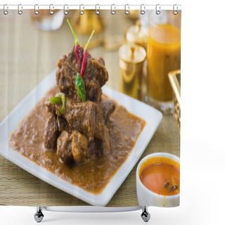 Personality  Mutton Korma Famous Food With Traditional Indian Background Item Shower Curtains