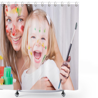 Personality  Happy Mother And Daughter Painting Shower Curtains