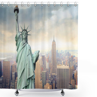 Personality  New York City Shower Curtains