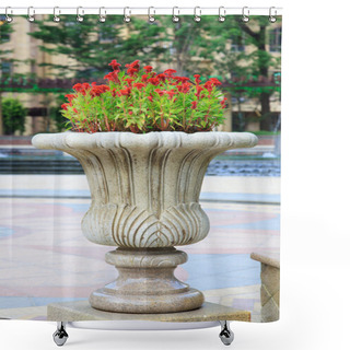 Personality  Ornamental Stone Flowerpot Shower Curtains