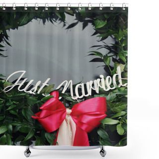 Personality  Wedding Vintage Wreath Shower Curtains