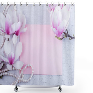 Personality  Magnolia Flowers Flat Lay Scene Shower Curtains