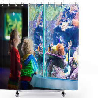 Personality  Kids Watching Fish In Tropical Aquarium Shower Curtains