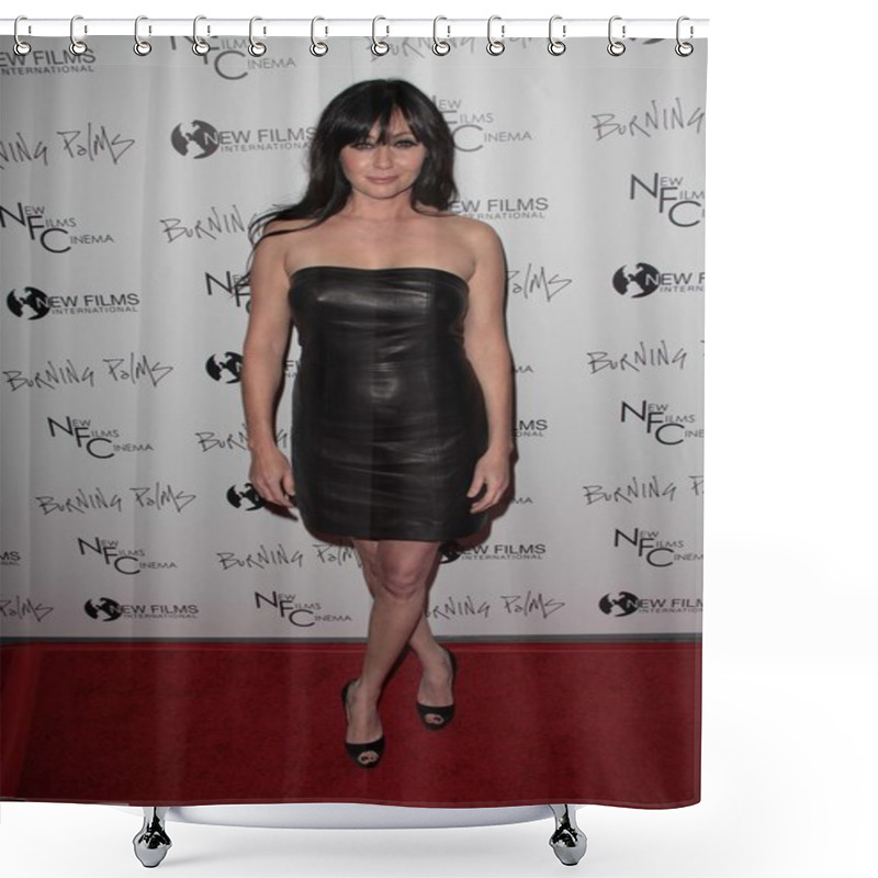 Personality  Shannen Doherty shower curtains