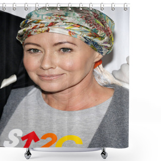 Personality  Actress Shannen Doherty Shower Curtains