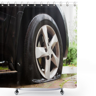 Personality  Damaged Flat Tire Shower Curtains