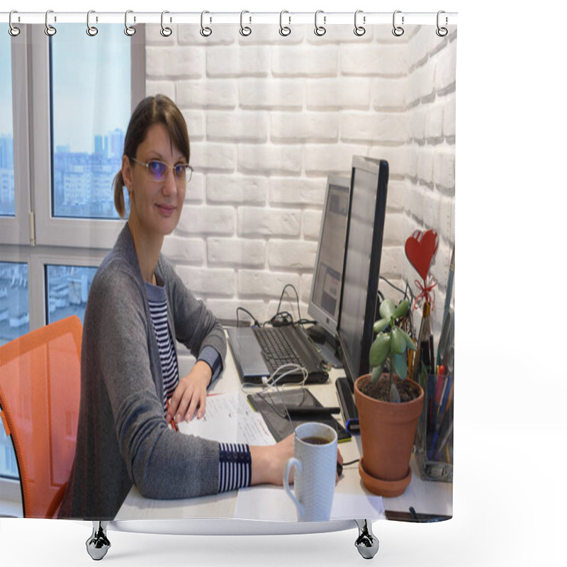 Personality  Happy Girl Working Remotely At Home Looked Into The Frame Shower Curtains