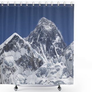 Personality  Mount Everest. Shower Curtains