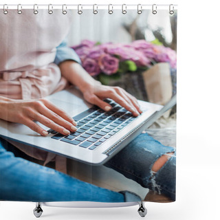 Personality  Florist Using Laptop Shower Curtains