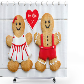 Personality  Gingerbread Couple Shower Curtains
