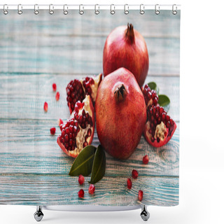 Personality  Ripe Pomegranate Fruits Shower Curtains