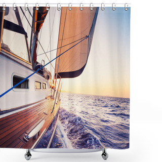 Personality  Sailing Shower Curtains