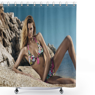 Personality  Beautiful Woman Posing On The Beach With Her Flower Patterned Bikini Shower Curtains