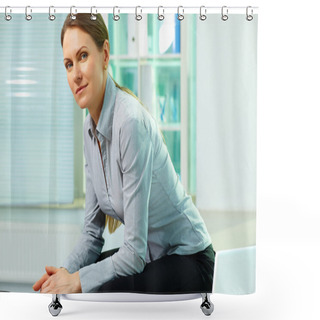Personality  Confident Smile Shower Curtains