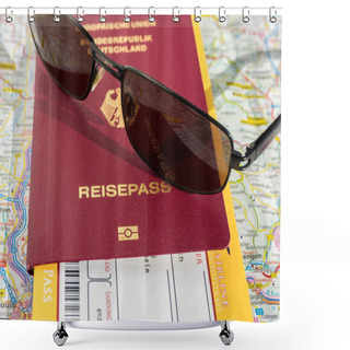 Personality  Passport And Glasses With The Map Of The United States Of America Shower Curtains