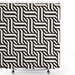 Personality  Vector Seamless Pattern. Modern Stylish Interlacing Lines Texture. Geometric Striped Ornament. Shower Curtains