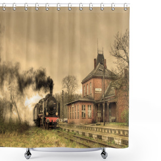 Personality  Old Retro Steam Train Shower Curtains