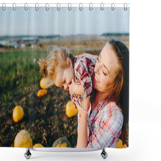Personality  Mother And Daughter With Pumpkins Shower Curtains