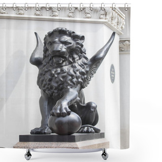 Personality  A Winged Lion Statue At Holborn Viaduct Shower Curtains