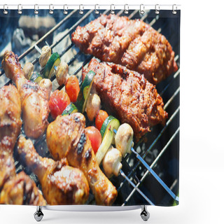 Personality  Delicious Griller Meat With Vegetables Shower Curtains
