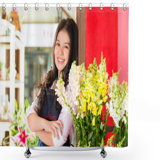 Personality  Asian Saleswoman In A Flower Shop Shower Curtains