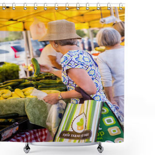 Personality  Fresh Produce Market Shower Curtains
