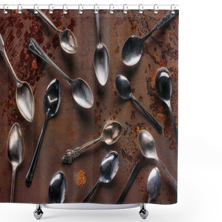 Personality  Vintage Metal Spoons On Rusted Background Shower Curtains