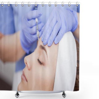 Personality  Woman In The Beauty Salon On The Face Treatment Shower Curtains