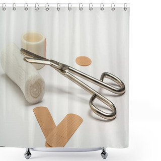 Personality  Medical Equipement Shower Curtains