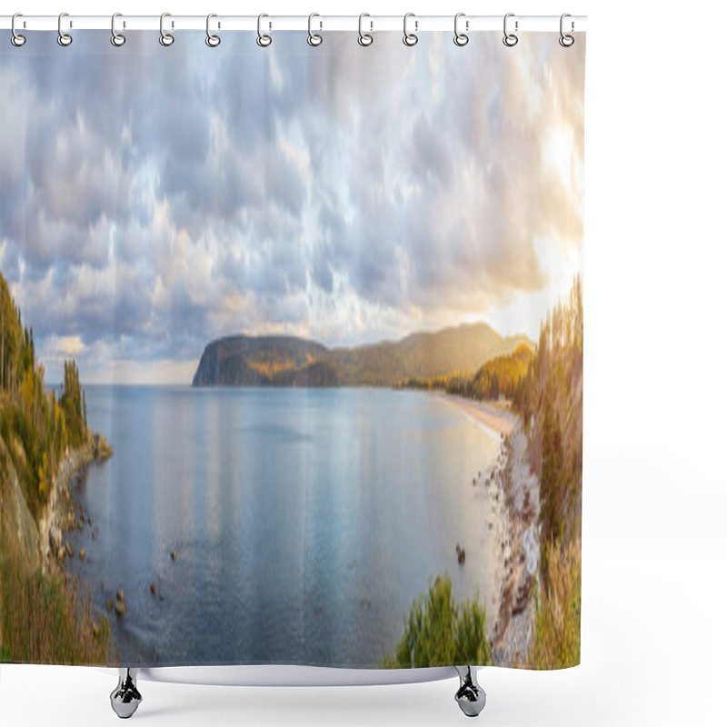 Personality  Panorama Of Beautiful Autumn View Shower Curtains