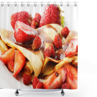 Personality  Pancakes With Strawberries Shower Curtains