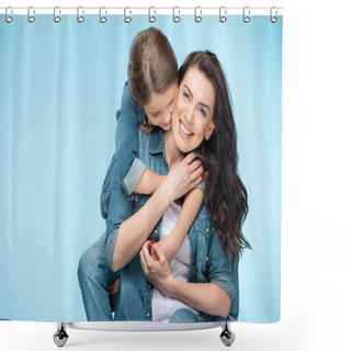 Personality  Mother And Daughter Hugging Shower Curtains