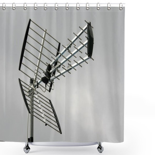 Personality  Antenna Shower Curtains