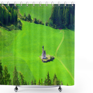 Personality  Funes Shower Curtains