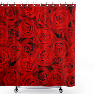 Personality  Big Bunch Of Red Roses Shower Curtains